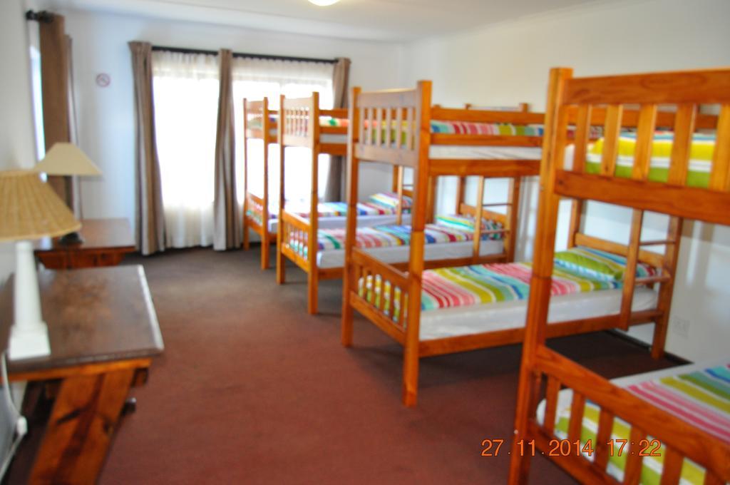 Backpacker Apartments Plettenberg Bay Δωμάτιο φωτογραφία