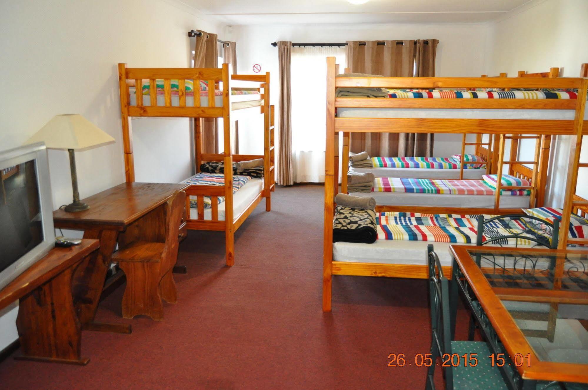 Backpacker Apartments Plettenberg Bay Εξωτερικό φωτογραφία